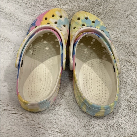 Crocs Womens Classic Tie Dyed Clogs Size 11 - Picture 4 of 6